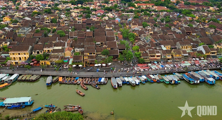 Hoi An ancient town: where cultural heritage blends with contemporary life